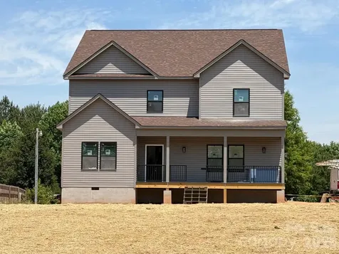 135 Elmwood Road Statesville NC 28625