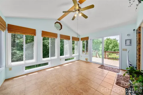1541 Glenheath Drive Hendersonville NC 28791