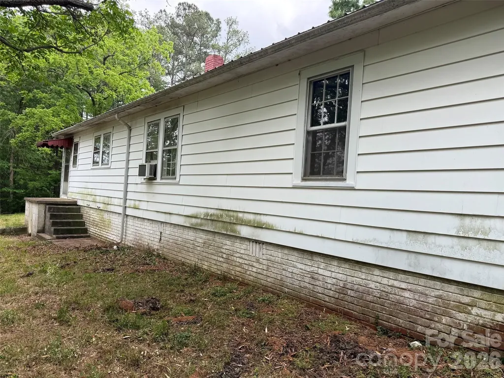 8884 Woods Dairy Road Denton NC 27239