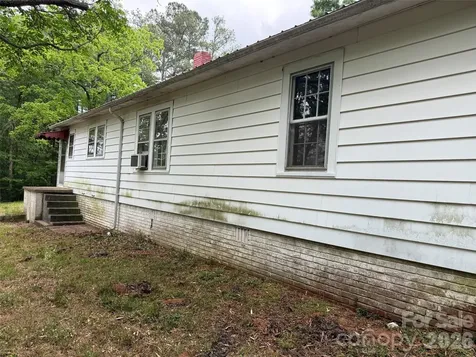 8884 Woods Dairy Road Denton NC 27239