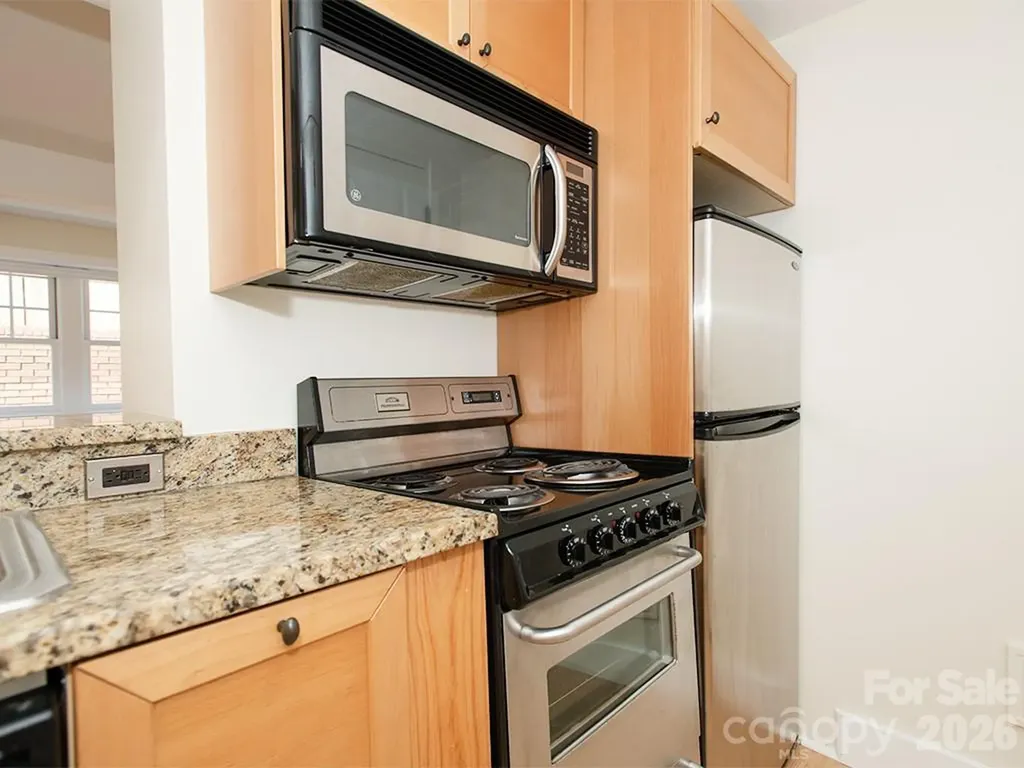 37 Hiawassee Street Asheville NC 28801
