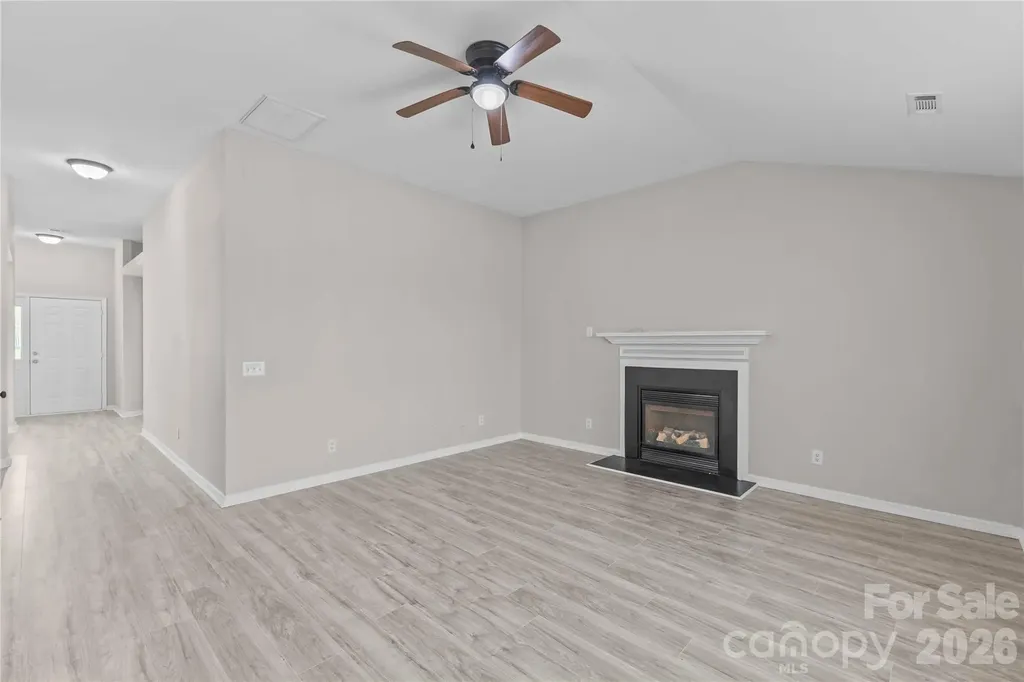 17300 Commons Crossing Drive Charlotte NC 28277