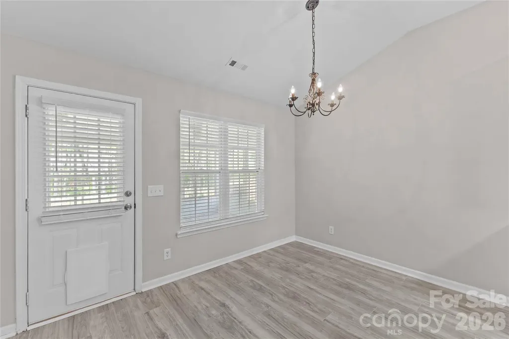 17300 Commons Crossing Drive Charlotte NC 28277
