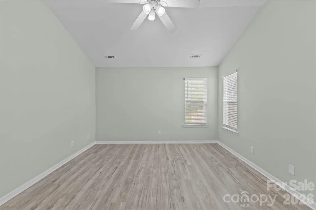 17300 Commons Crossing Drive Charlotte NC 28277