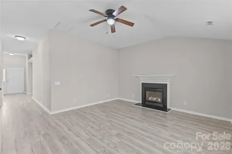 17300 Commons Crossing Drive Charlotte NC 28277