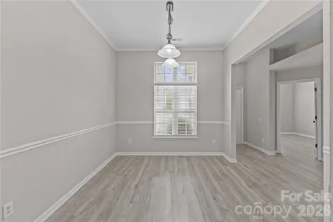17300 Commons Crossing Drive Charlotte NC 28277
