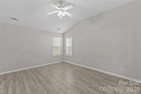 17300 Commons Crossing Drive Charlotte NC 28277