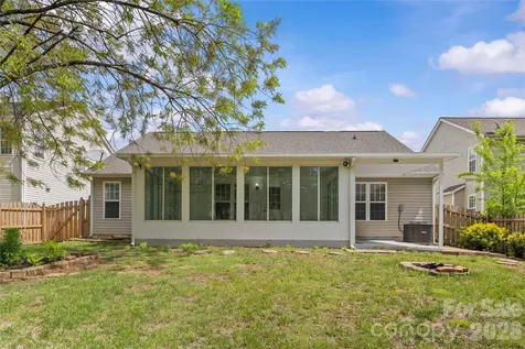 17300 Commons Crossing Drive Charlotte NC 28277