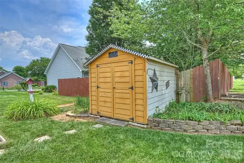 315 Wendover Drive Locust NC 28097