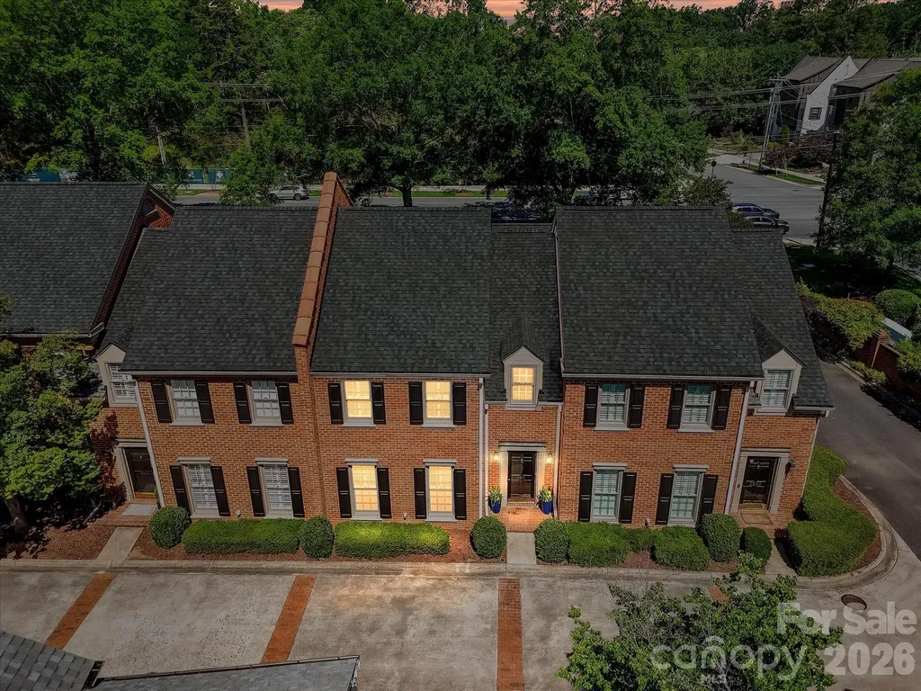 2831 Sharon View Road Charlotte NC 28210
