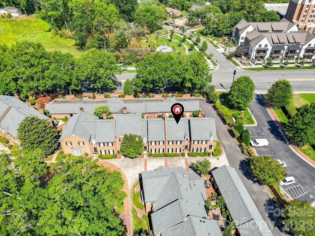 2831 Sharon View Road Charlotte NC 28210