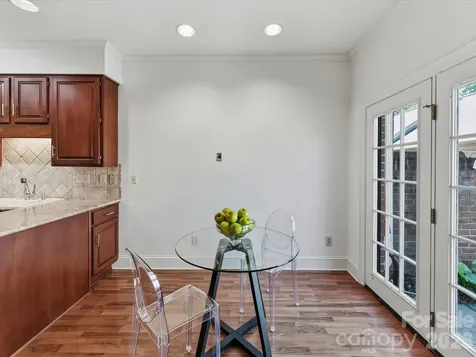 2831 Sharon View Road Charlotte NC 28210
