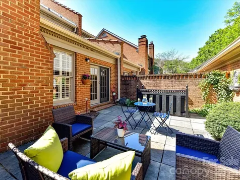 2831 Sharon View Road Charlotte NC 28210