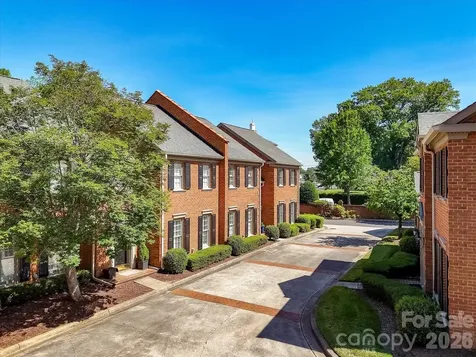 2831 Sharon View Road Charlotte NC 28210