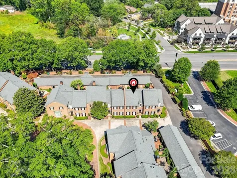 2831 Sharon View Road Charlotte NC 28210