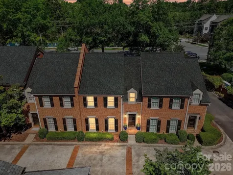 2831 Sharon View Road Charlotte NC 28210