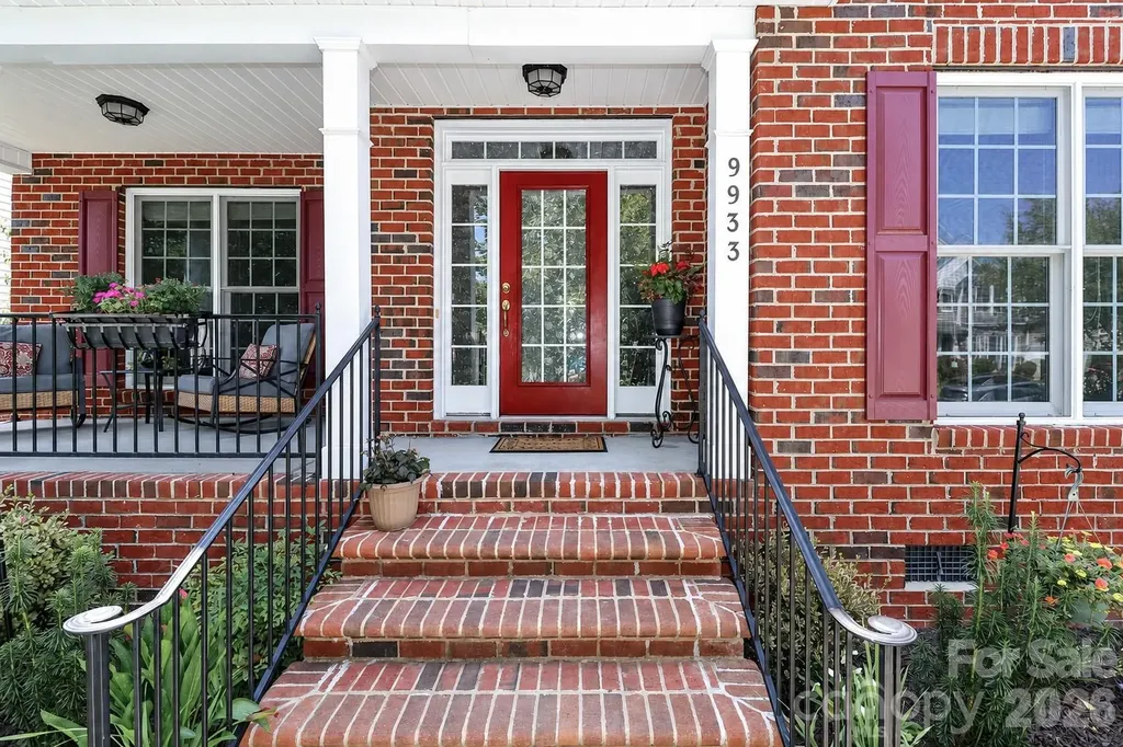 9933 Nicole Lane Charlotte NC 28269