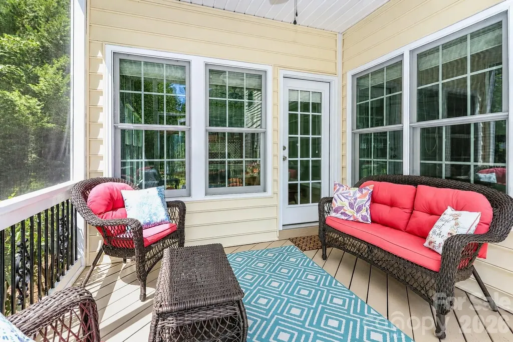 9933 Nicole Lane Charlotte NC 28269