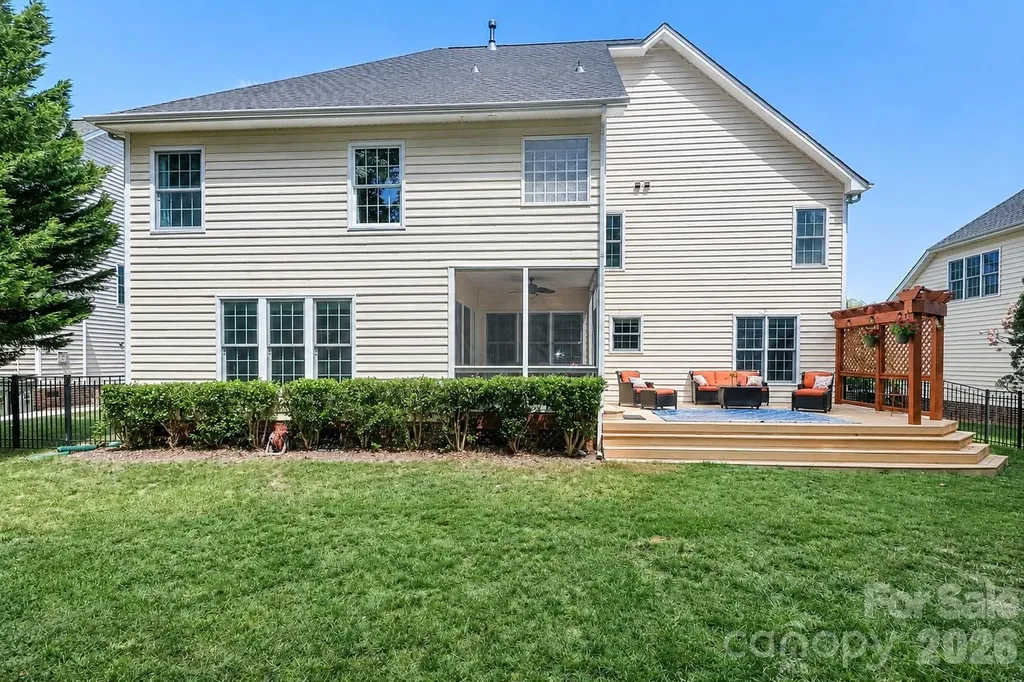 9933 Nicole Lane Charlotte NC 28269