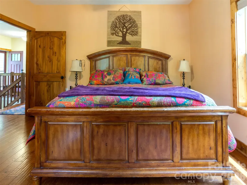 86 Crossings Circle Fairview NC 28730