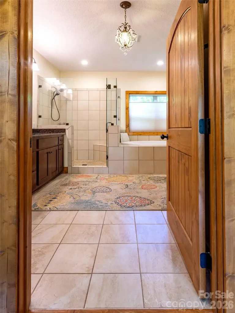 86 Crossings Circle Fairview NC 28730