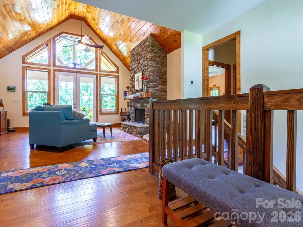 86 Crossings Circle Fairview NC 28730