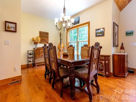 86 Crossings Circle Fairview NC 28730