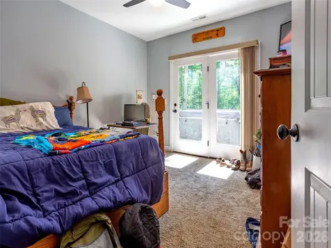 86 Crossings Circle Fairview NC 28730