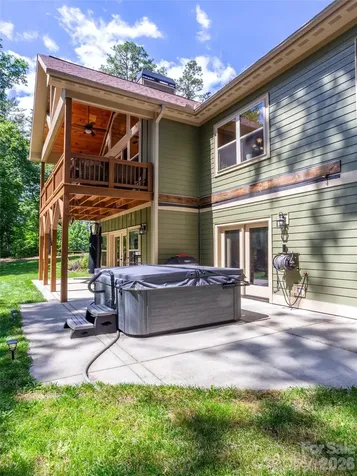 86 Crossings Circle Fairview NC 28730