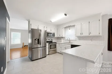 4548 Tree Haven Court Gastonia NC 28056