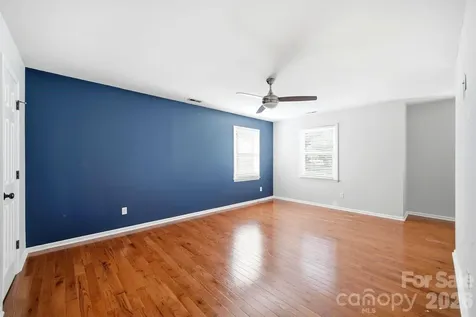 4548 Tree Haven Court Gastonia NC 28056