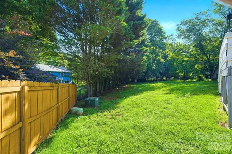 4548 Tree Haven Court Gastonia NC 28056