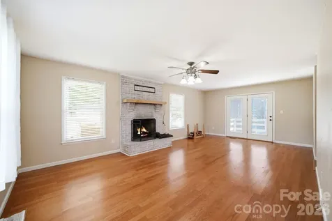 4548 Tree Haven Court Gastonia NC 28056