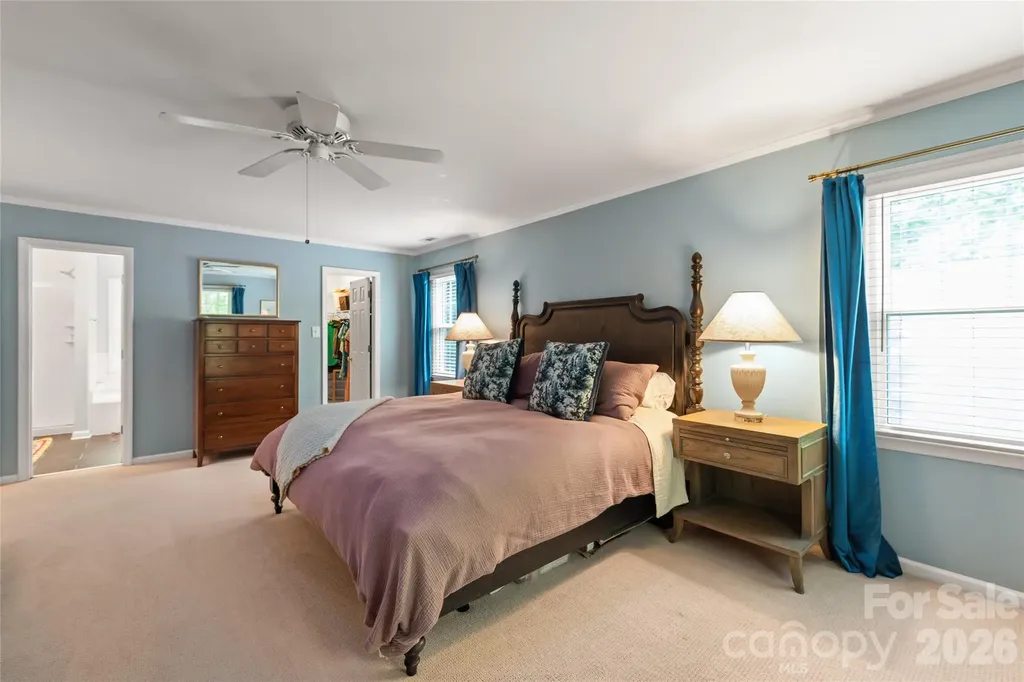 7022 Rocky Falls Road Charlotte NC 28211