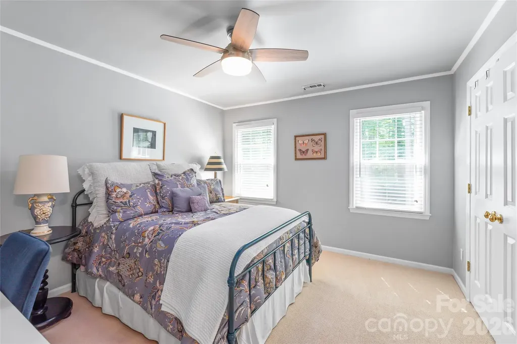 7022 Rocky Falls Road Charlotte NC 28211