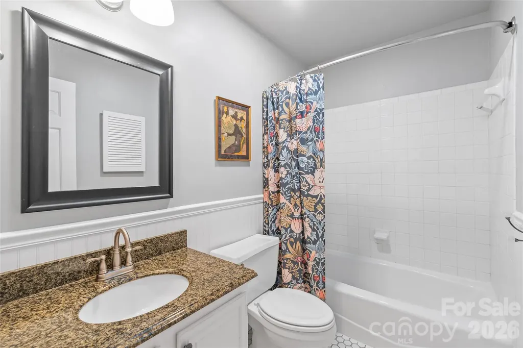 7022 Rocky Falls Road Charlotte NC 28211