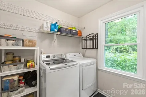 7022 Rocky Falls Road Charlotte NC 28211