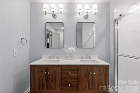7022 Rocky Falls Road Charlotte NC 28211