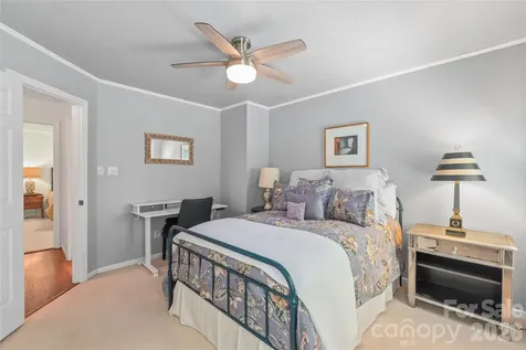 7022 Rocky Falls Road Charlotte NC 28211