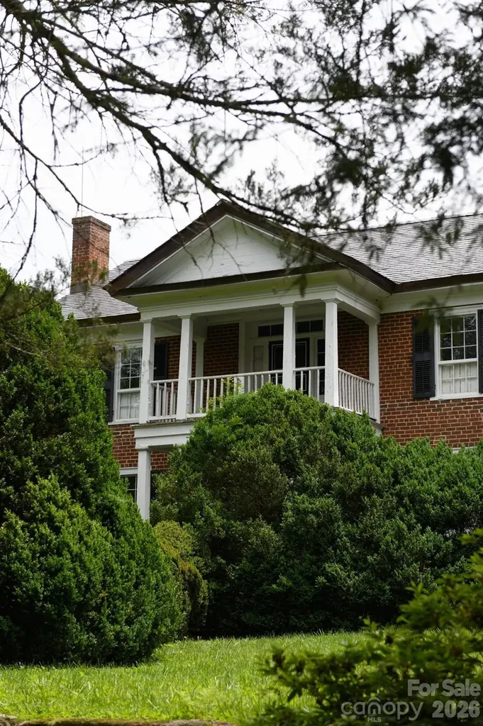 4157 Calico Road Lenoir NC 28645