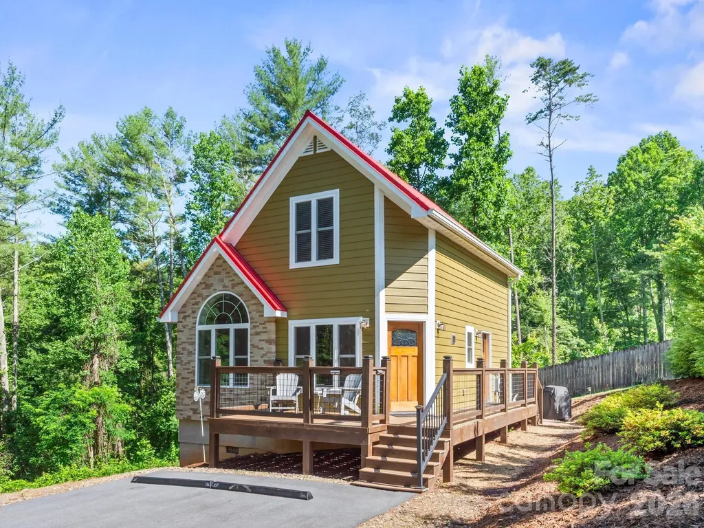 154 & 156 Dogwood Drive Weaverville NC 28787