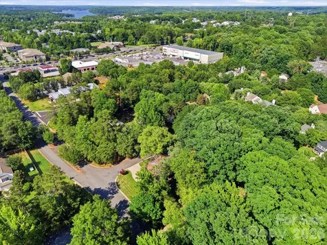 4720 Grey Moss Drive Lake Wylie SC 29710