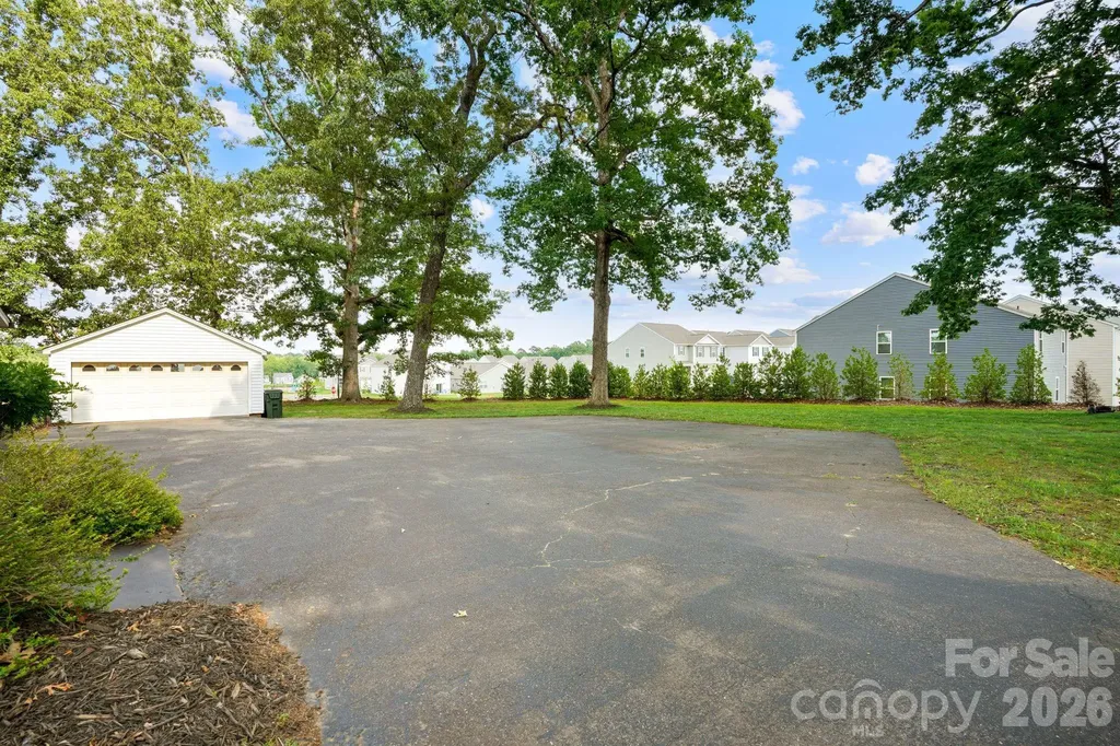 1520 5th Street NE Hickory NC 28601