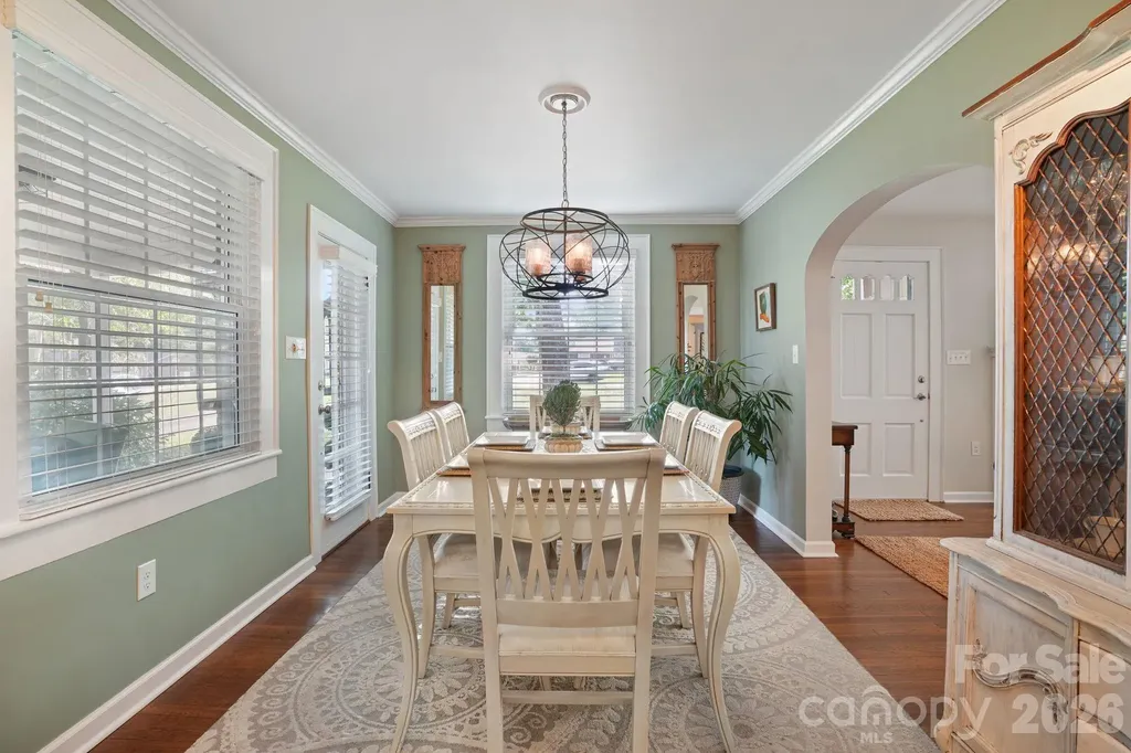 1520 5th Street NE Hickory NC 28601