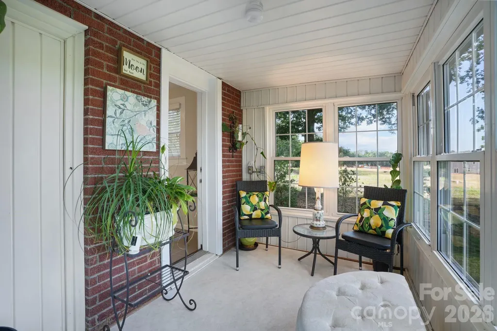 1520 5th Street NE Hickory NC 28601