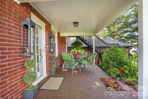 1520 5th Street NE Hickory NC 28601