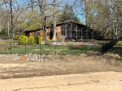 8788 Graham Road Denver NC 28037