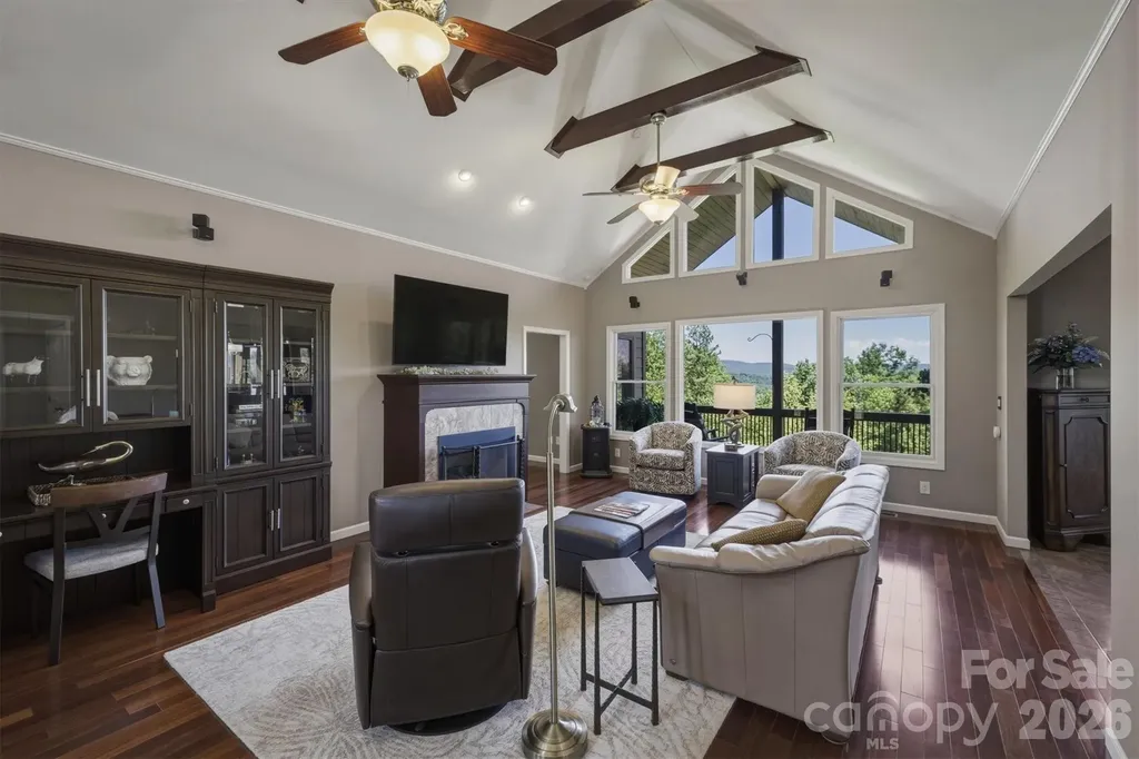 315 Lakeview Trail Nebo NC 28761