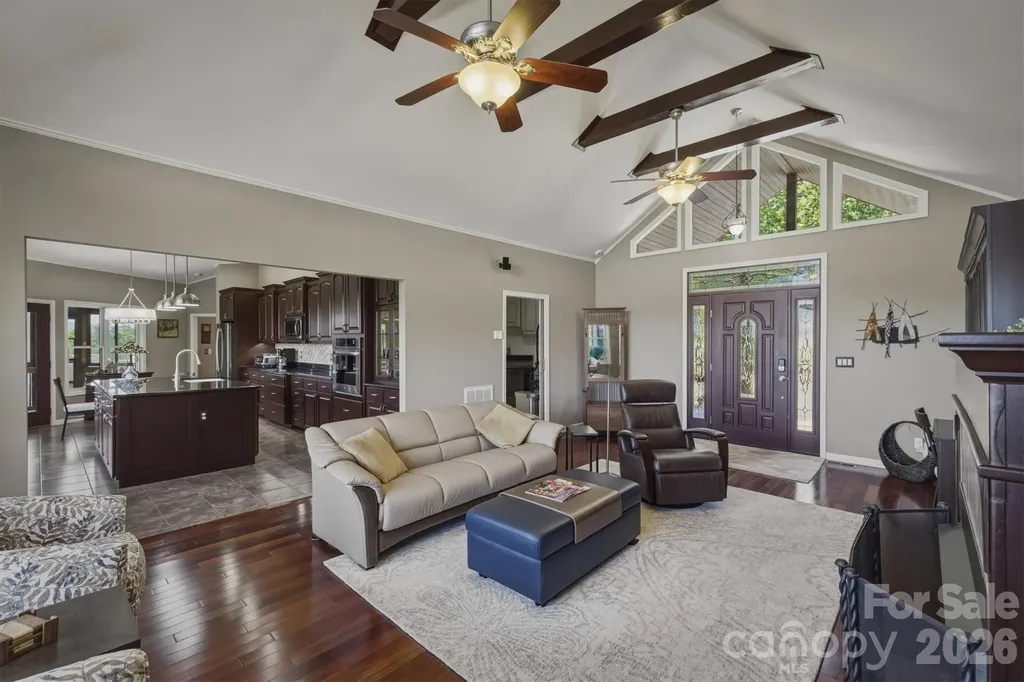 315 Lakeview Trail Nebo NC 28761