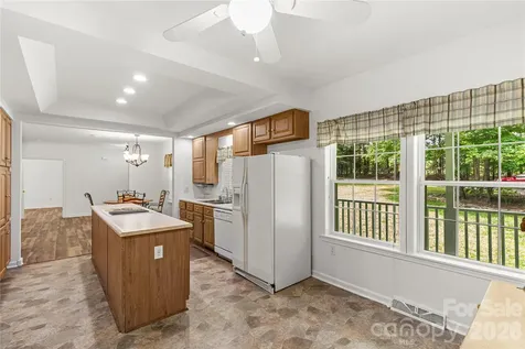 1738 Charlotte Highway Lancaster SC 29720